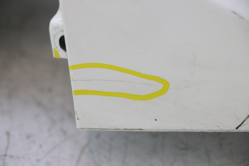photo de GARDE BOUE AVANT PEUGEOT KISBEE 2T 50 (2010 - 2017) - Vue rapprochée