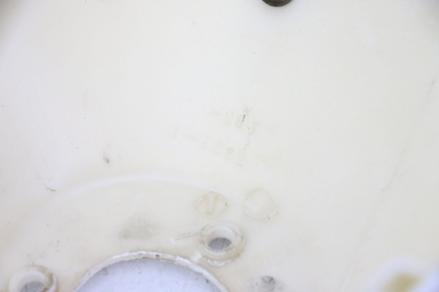 photo de GARDE BOUE AVANT PIAGGIO LXV 4T 50 (2009 - 2013)