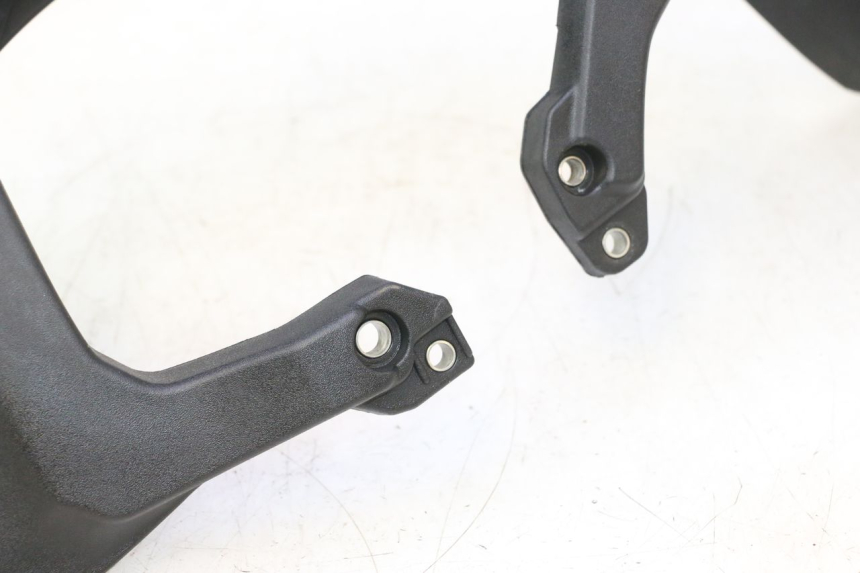 photo de GARDE BOUE AVANT PIAGGIO MP3 HPE 530 (2022 - 2026) - Vue produit