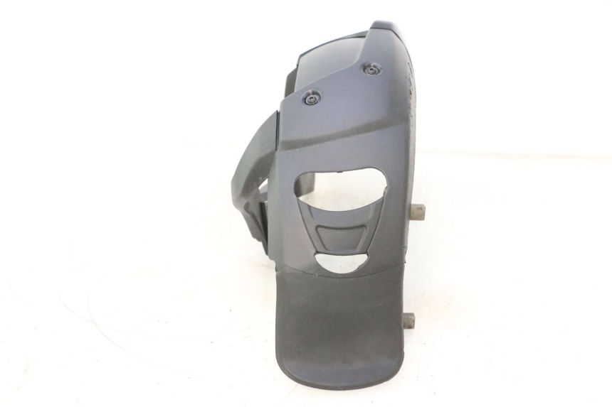photo de GARDE BOUE AVANT PIAGGIO MP3 HPE 530 (2022 - 2026) - Zoom état d’usage