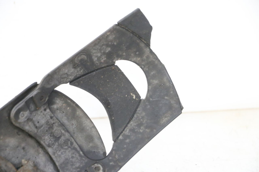 photo de GARDE BOUE AVANT PIAGGIO MP3 LT 300 (2010 - 2016)