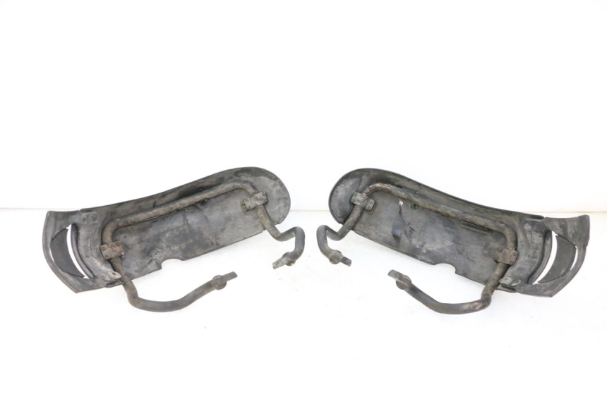 photo de GARDE BOUE AVANT PIAGGIO MP3 LT 300 (2010 - 2016)