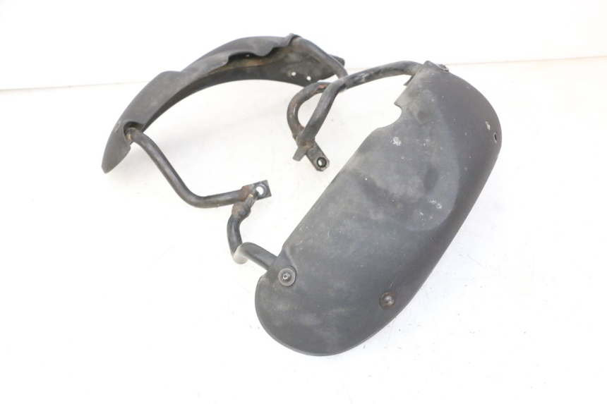 photo de GARDE BOUE AVANT PIAGGIO MP3 RL 250 (2007 - 2010)