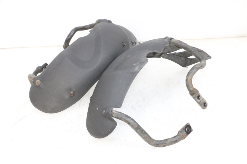 photo de GARDE BOUE AVANT PIAGGIO MP3 RL 250 (2007 - 2010) - Vue produit