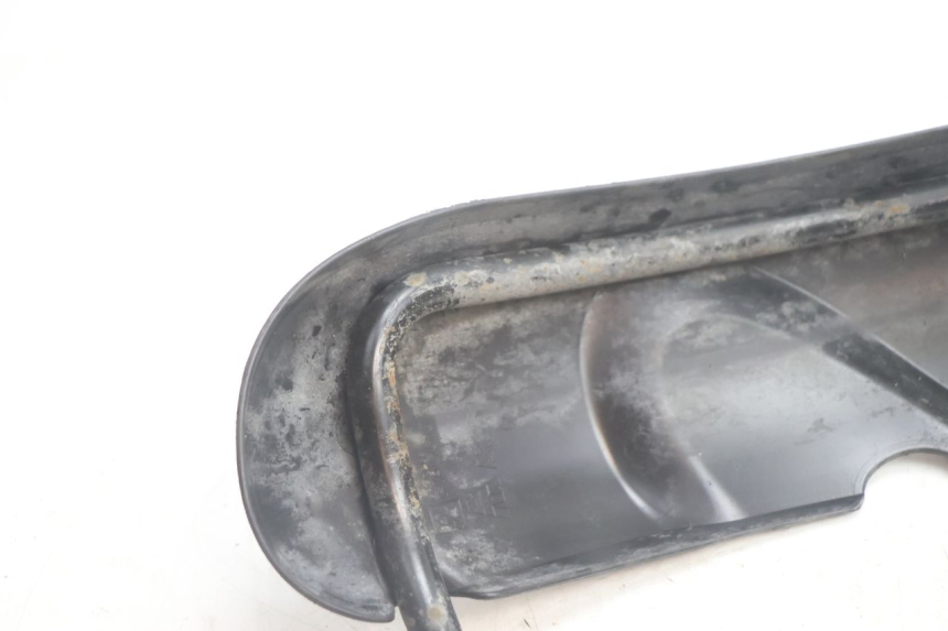 photo de GARDE BOUE AVANT PIAGGIO MP3 125 (2006 - 2014) - État de surface