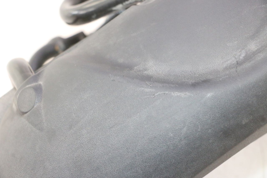 photo de GARDE BOUE AVANT PIAGGIO MP3 500 (2016 - 2018) - Marquages et références