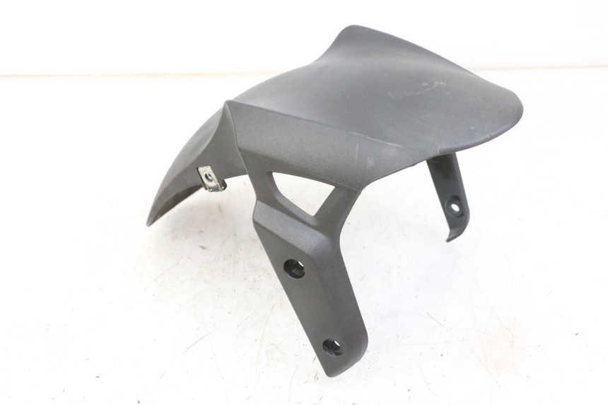 photo de GARDE BOUE AVANT PIAGGIO NEW TYPHOON 50 (2010 - 2017) - Autre angle de vue