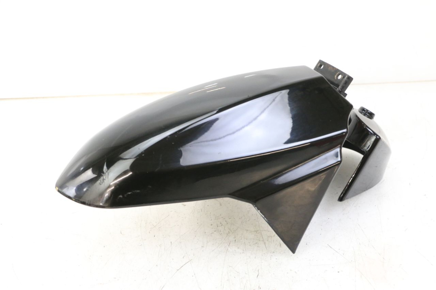 photo de GARDE BOUE AVANT KYMCO PEOPLE S 125 (2000 - 2008) - Points de fixation