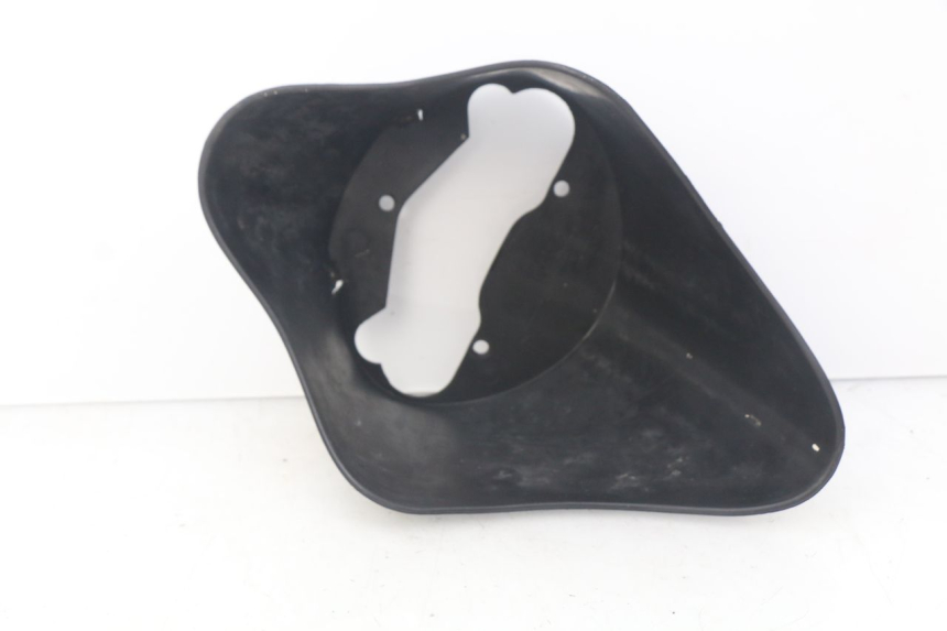 photo de GARDE BOUE AVANT PIAGGIO ZIP 4T 50 (2006 - 2017)
