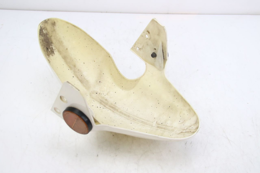 photo de GARDE BOUE AVANT TNT MOTOR ROMA 12' 2T 50 (2007 - 2018) - Points de fixation