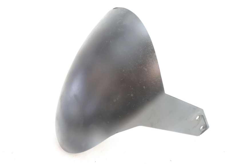 photo de GARDE BOUE AVANT GILERA RUNNER SP 50 (2002 - 2004) - Détail de la pièce