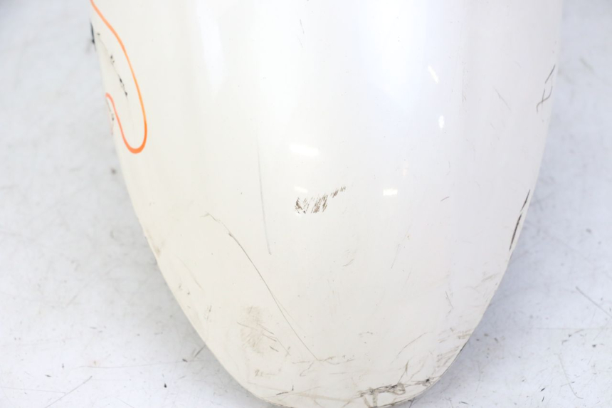 photo de GARDE BOUE AVANT SUZUKI BURGMAN 125 (2007 - 2014)