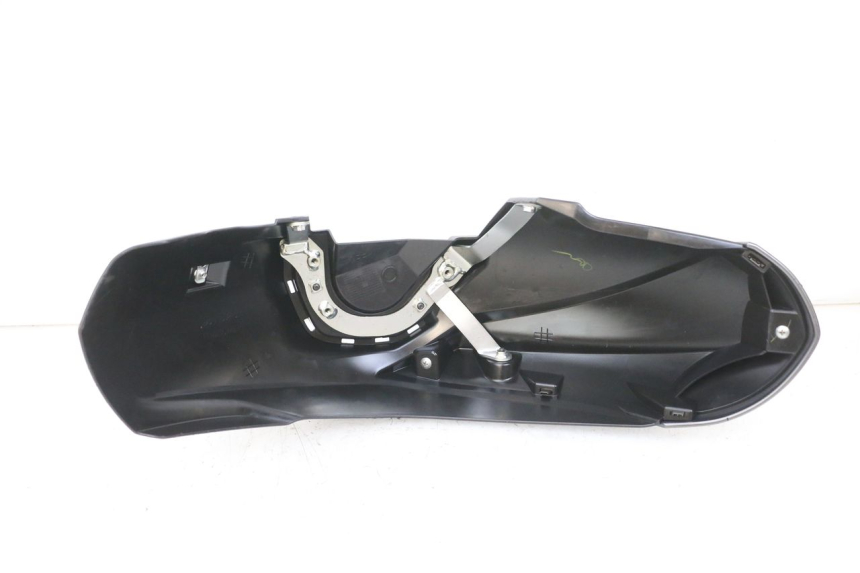 photo de GARDE BOUE AVANT YAMAHA TRICITY 300 (2020 - 2024) - Autre angle de vue