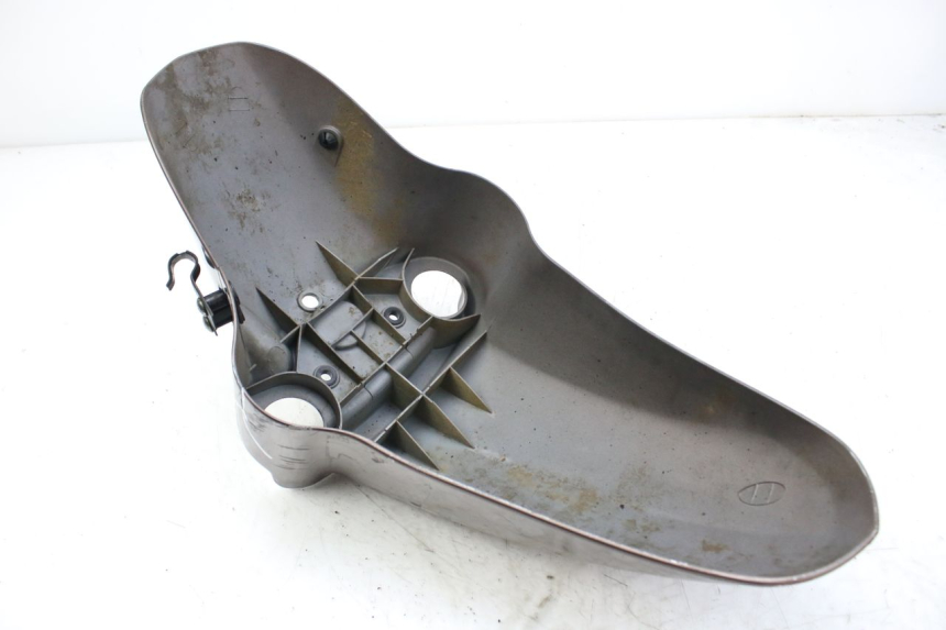 photo de GARDE BOUE AVANT PEUGEOT TWEET 4T 50 (2010 - 2014) - Autre angle de vue