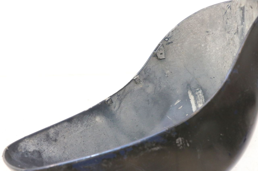 photo de GARDE BOUE AVANT PIAGGIO VESPA LX 2T 50 (2005 - 2013) - Détails caractéristiques