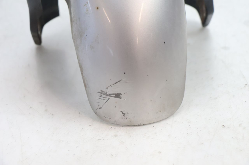 photo de GARDE BOUE AVANT PEUGEOT VIVACITY 50 (1998 - 2003) - État de surface