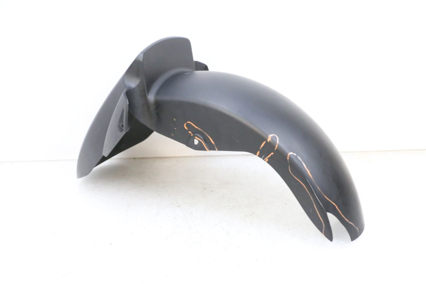 photo de GARDE BOUE AVANT YAMAHA XMAX X-MAX 125 (2006 - 2009) - Détails caractéristiques