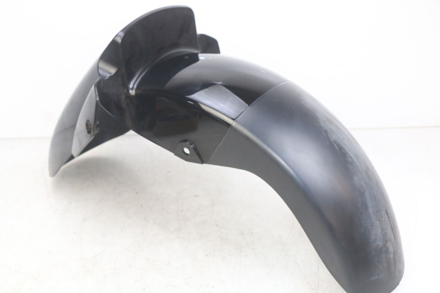 photo de GARDE BOUE AVANT YAMAHA XMAX X-MAX 125 (2006 - 2009) - Autre angle de vue