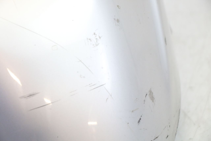 photo de GARDE BOUE AVANT YAMAHA YP MAJESTY 125 (2002 - 2006) - Points de fixation