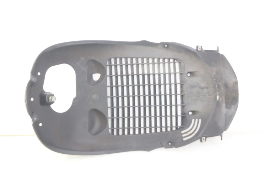 photo de GRILLE RADIATEUR PIAGGIO BEVERLY 125 (2010 - 2015)