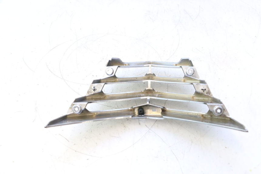 photo de GRILLE RADIATEUR PEUGEOT CITYSTAR 2T 50 (2018 - 2021) - Gros plan technique