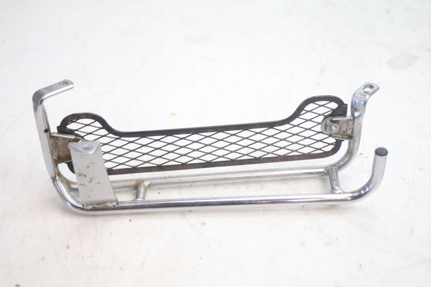 photo de GRILLE RADIATEUR SUZUKI DR S 600 (1985 - 1989) - Zoom état d’usage