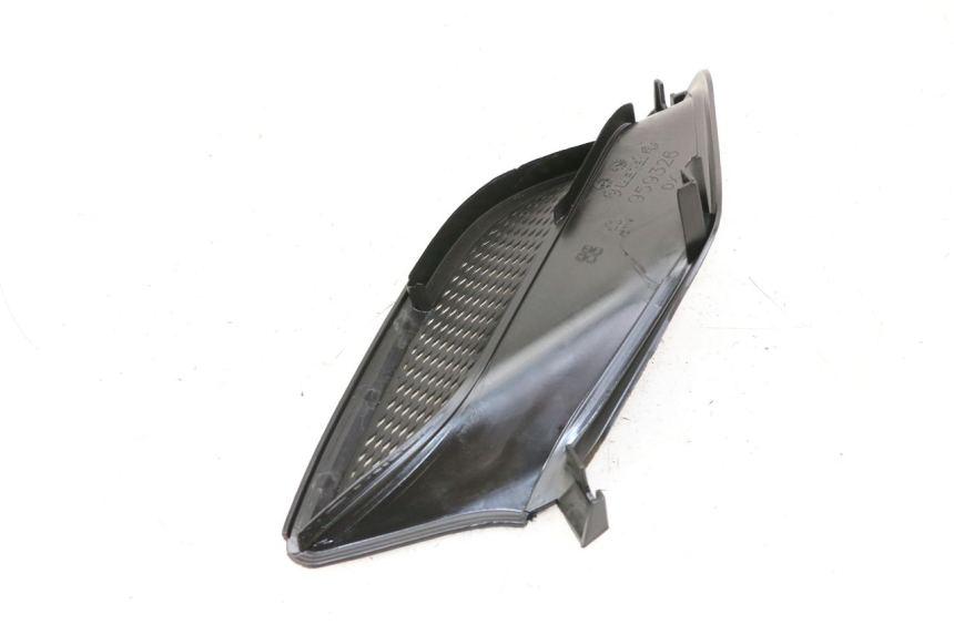 photo de GRILLE RADIATEUR DROITE PIAGGIO NRG POWER PUREJET 50 (2018 - 2021)