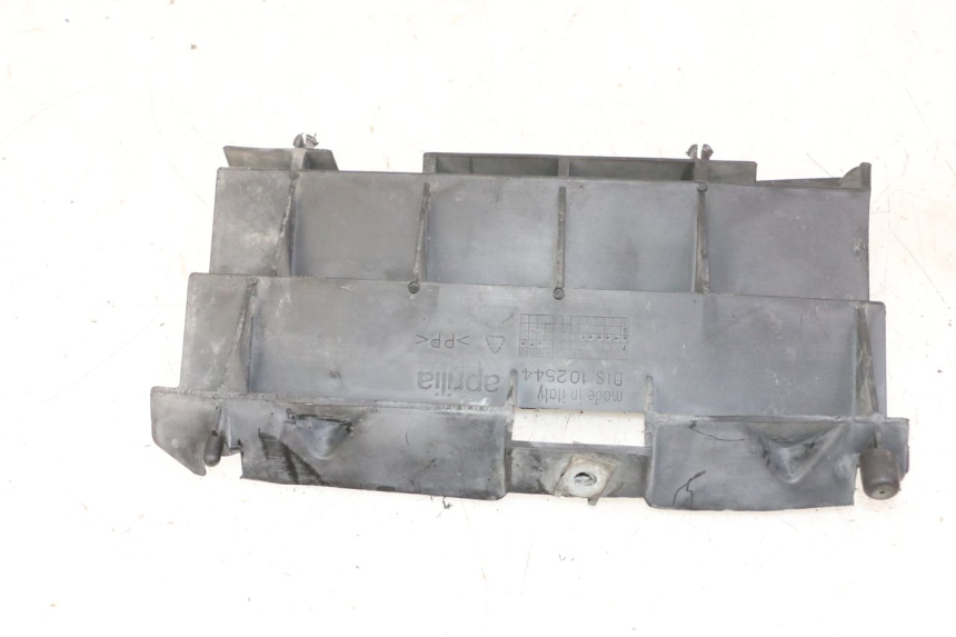 photo de GRILLE RADIATEUR APRILIA ETX 125 (1998 - 2002)