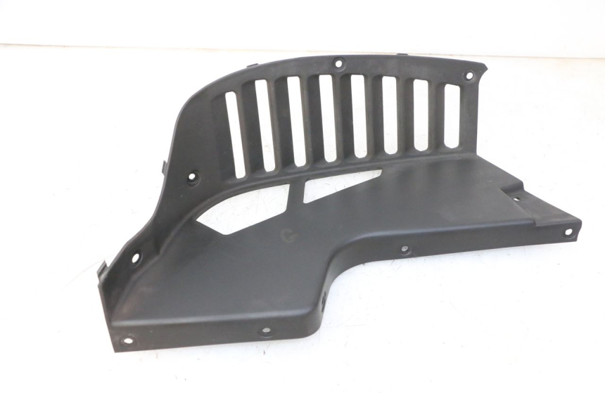 photo de GRILLE RADIATEUR GAUCHE QUADRO 4 4D 350 (2015 - 2018)