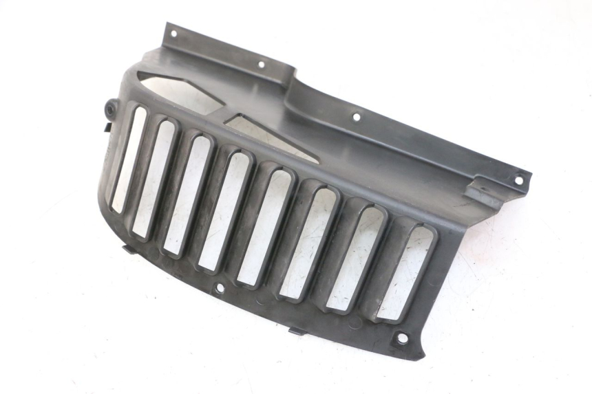 photo de GRILLE RADIATEUR GAUCHE QUADRO 4 4D 350 (2015 - 2018)