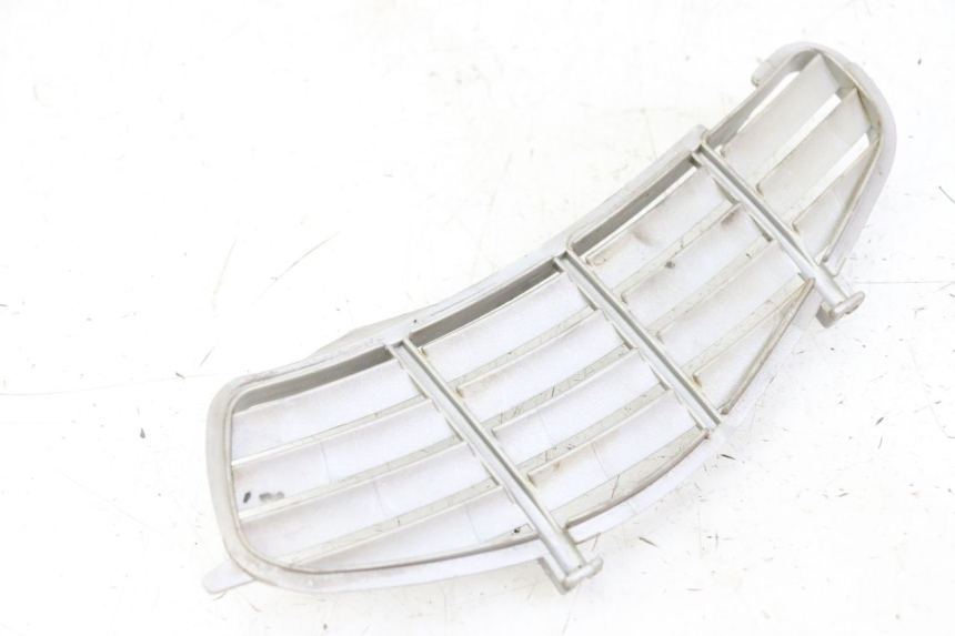 photo de GRILLE RADIATEUR GAUCHE PIAGGIO VESPA GRANTURISMO 200 (2004 - 2005)