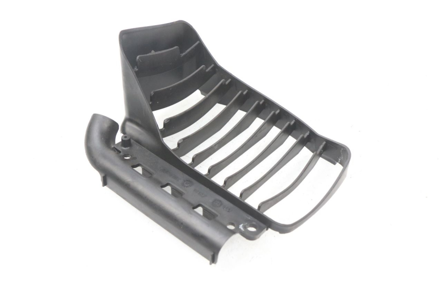 photo de GRILLE RADIATEUR GAUCHE PIAGGIO VESPA GTS IE ABS 300 (2016 - 2018)