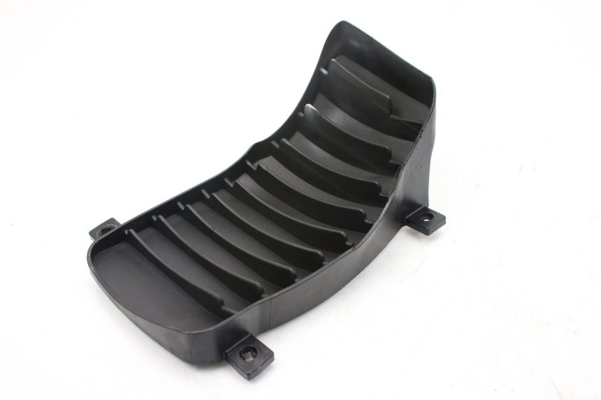photo de GRILLE RADIATEUR GAUCHE PIAGGIO VESPA GTS IGET ABS 125 (2017 - 2023)