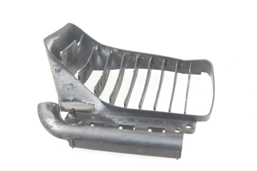 photo de GRILLE RADIATEUR GAUCHE PIAGGIO VESPA GTS SUPER IE 125 (2009 - 2016)
