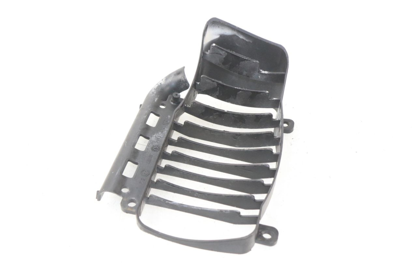 photo de GRILLE RADIATEUR GAUCHE PIAGGIO VESPA GTS SUPER IE 125 (2009 - 2016)