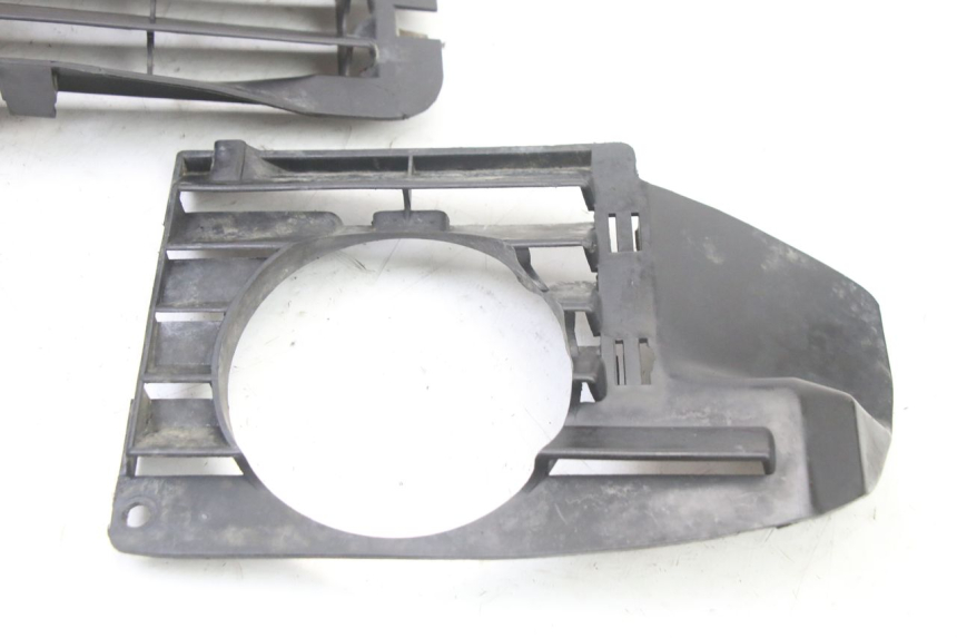photo de GRILLE RADIATEUR HONDA MTX TC02 125 (1987 - 1989)