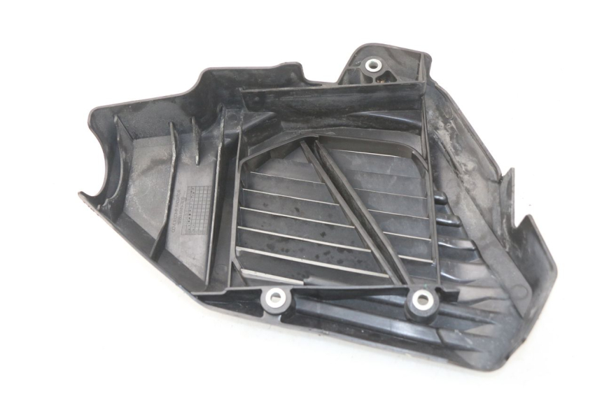 photo de GRILLE RADIATEUR HONDA PCX (JF47) 125 (2012 - 2013)