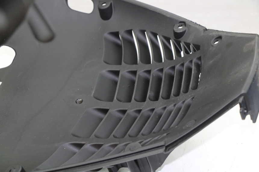 photo de GRILLE RADIATEUR KYMCO K-XCT 125 (2013 - 2017)