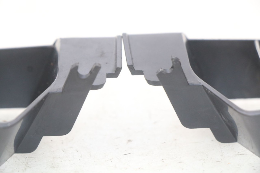 photo de GRILLE RADIATEUR PEUGEOT LUDIX BLASTER 50 (2006 - 2014) - Détail de la pièce