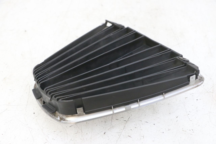 photo de GRILLE RADIATEUR PIAGGIO MP3 LT 400 (2007 - 2012)