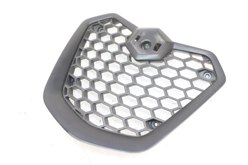 photo de GRILLE RADIATEUR PIAGGIO MP3 500 (2016 - 2018) - Vue principale