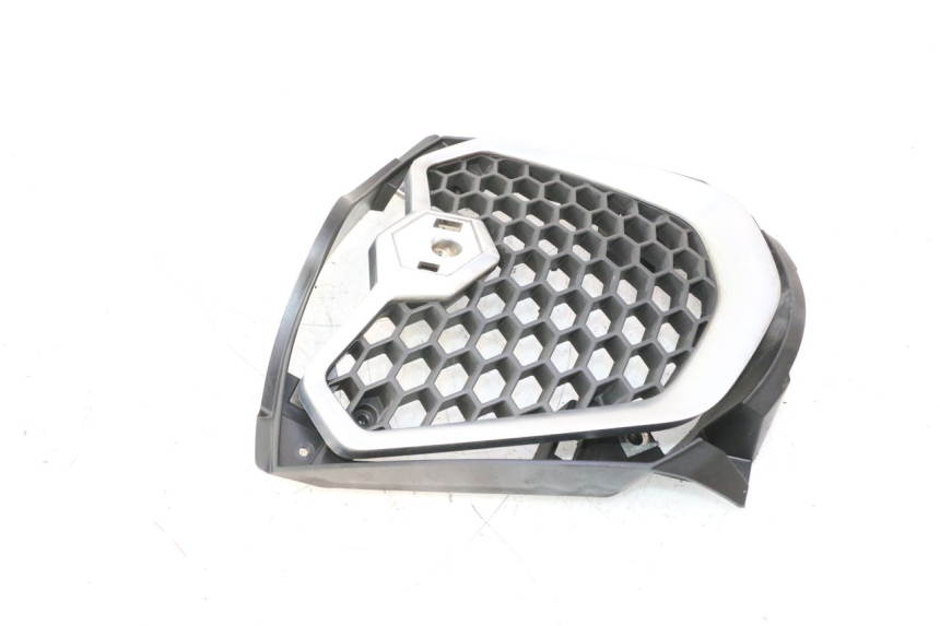 photo de GRILLE RADIATEUR PIAGGIO MP3 500 (2016 - 2018) - Autre angle de vue