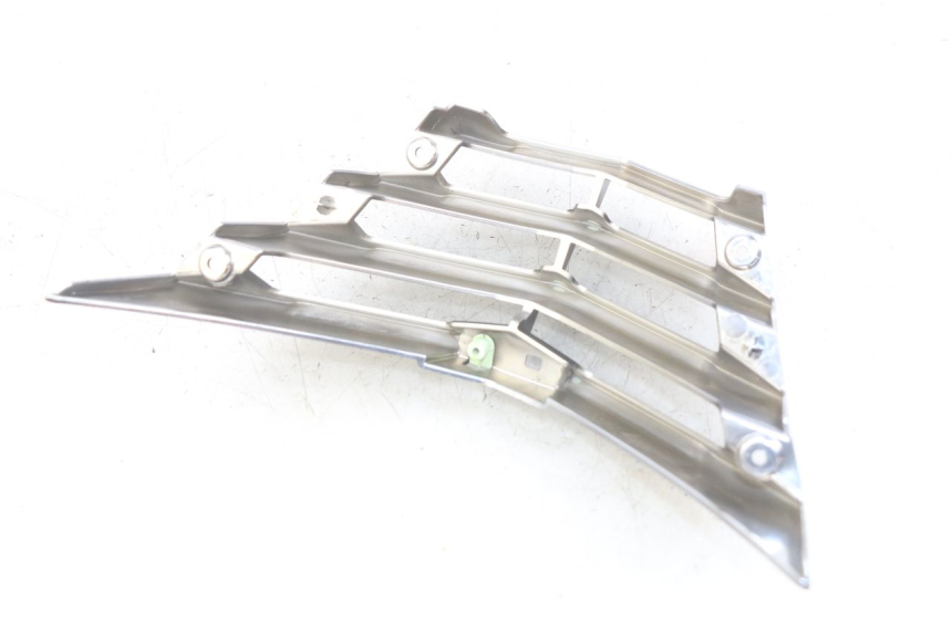 photo de GRILLE RADIATEUR PEUGEOT CITYSTAR AIR 125 (2014 - 2017)