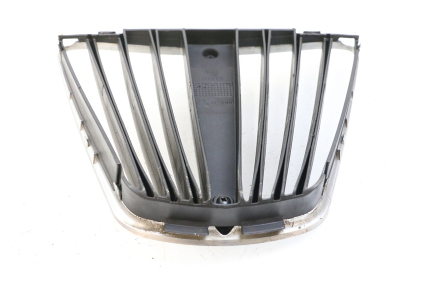 photo de GRILLE RADIATEUR PIAGGIO MP3 125 (2006 - 2014)