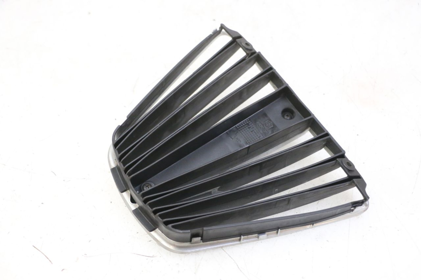 photo de GRILLE RADIATEUR PIAGGIO MP3 LT 400 (2007 - 2012)