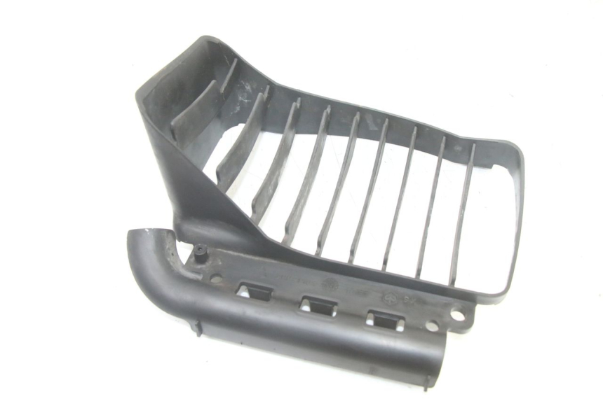 photo de GRILLE RADIATEUR PIAGGIO VESPA GRANTURISMO 125 (2003 - 2007)