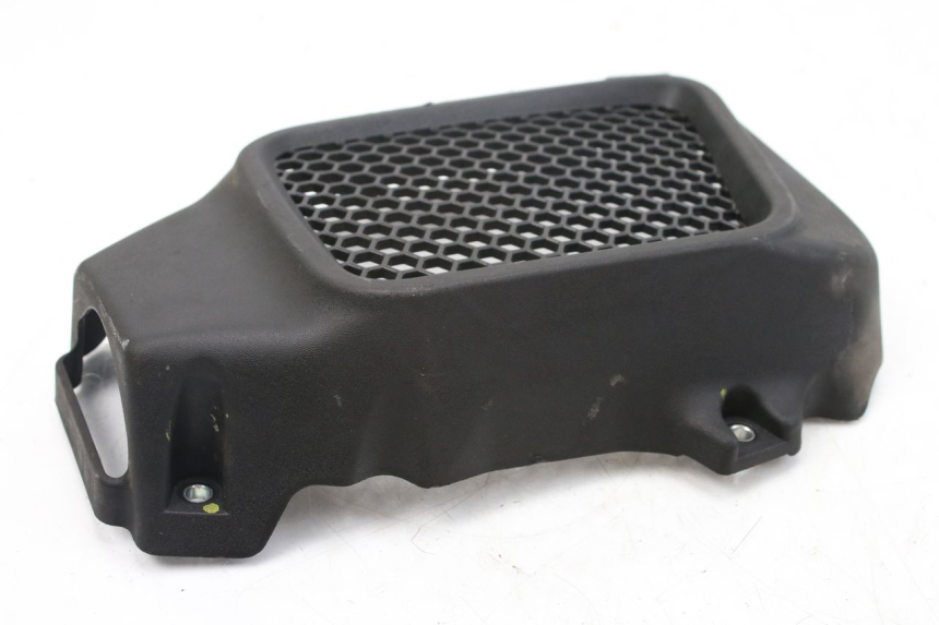 photo de GRILLE RADIATEUR PIAGGIO VESPA GTS IGET ABS 125 (2017 - 2023)