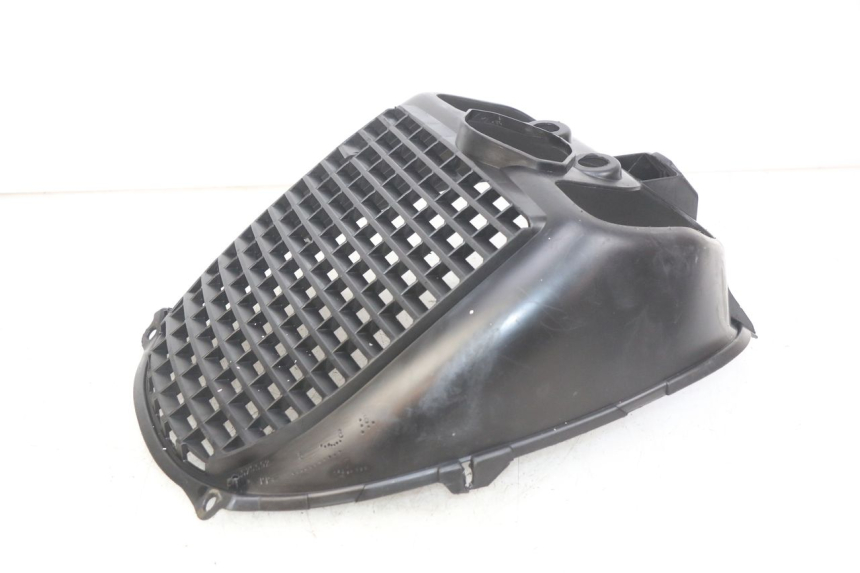 photo de GRILLE RADIATEUR PIAGGIO XEVO - X EVO 125 (2007 - 2016)