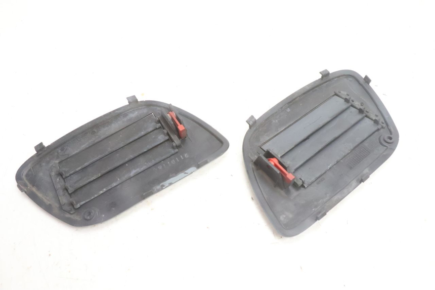 photo de GRILLE RADIATEUR GILERA RUNNER SP 50 (2002 - 2004) - Points de fixation