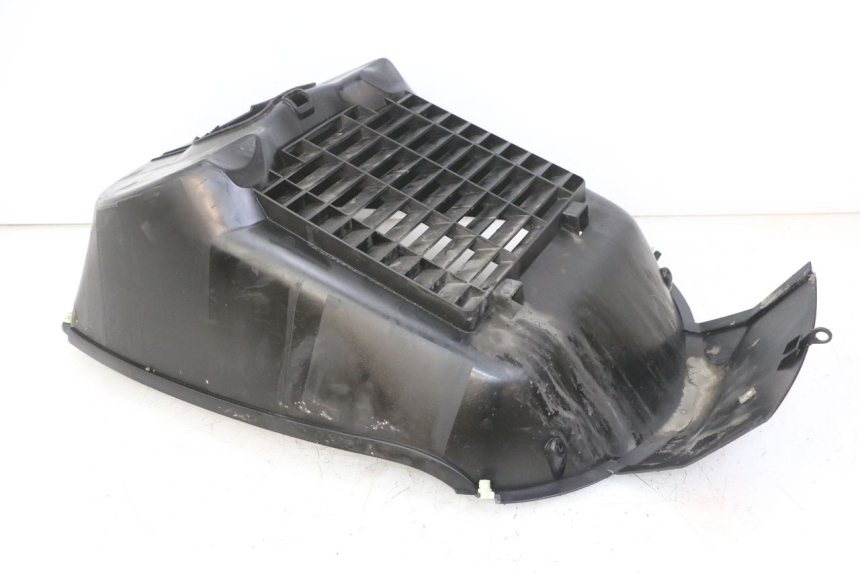 photo de GRILLE RADIATEUR PEUGEOT SATELIS COMPRESSOR K15 125 (2006 - 2009)